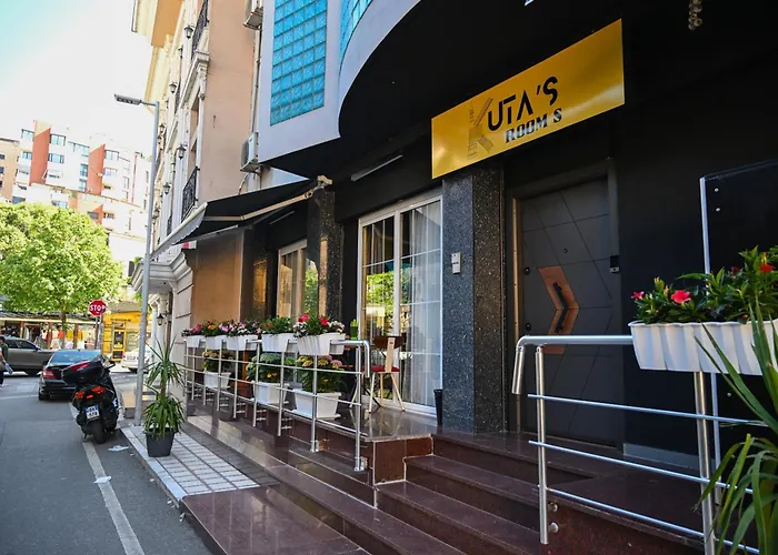 Kuta's Center Hotell Tirana