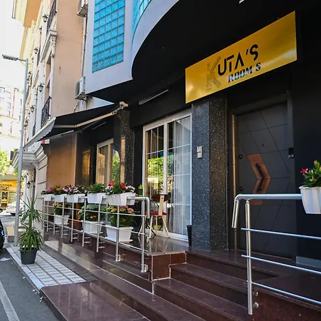 Kuta's Center Hotel Tirana