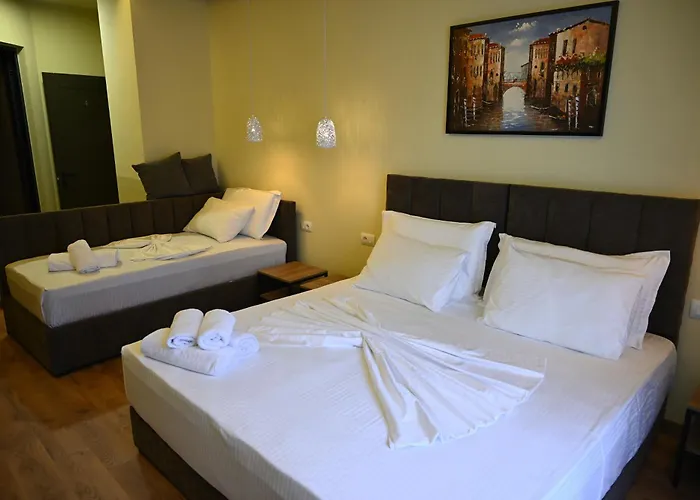 Kuta's Center Hotel Tirana